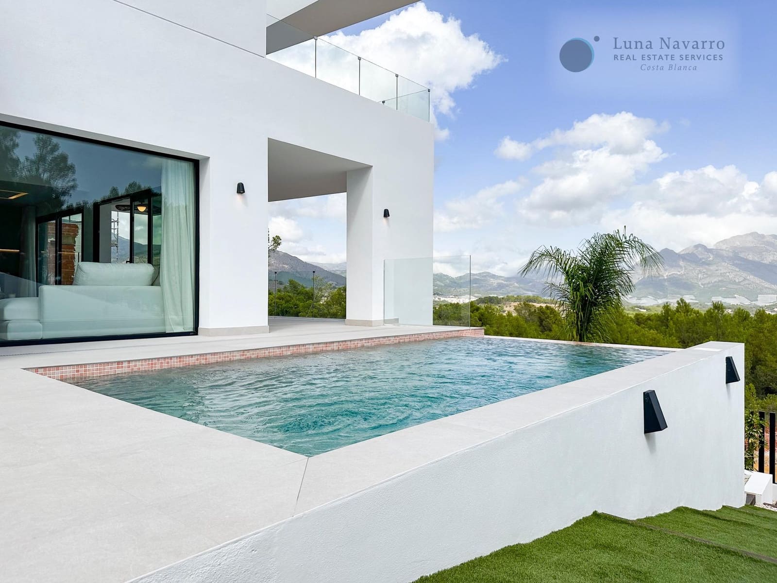 3 soverom Villa til salgs i Polop med svømmebasseng garasje - € 740 000 (Ref: 7581801)