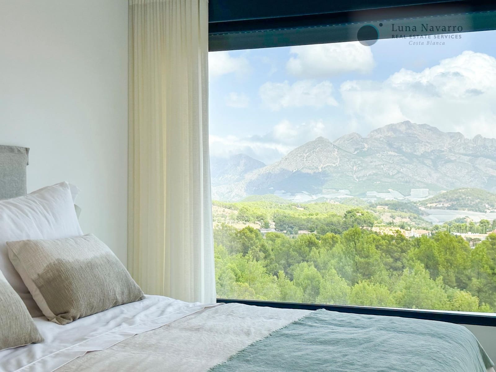 3 soverom Villa til salgs i Polop med svømmebasseng garasje - € 740 000 (Ref: 7581801)