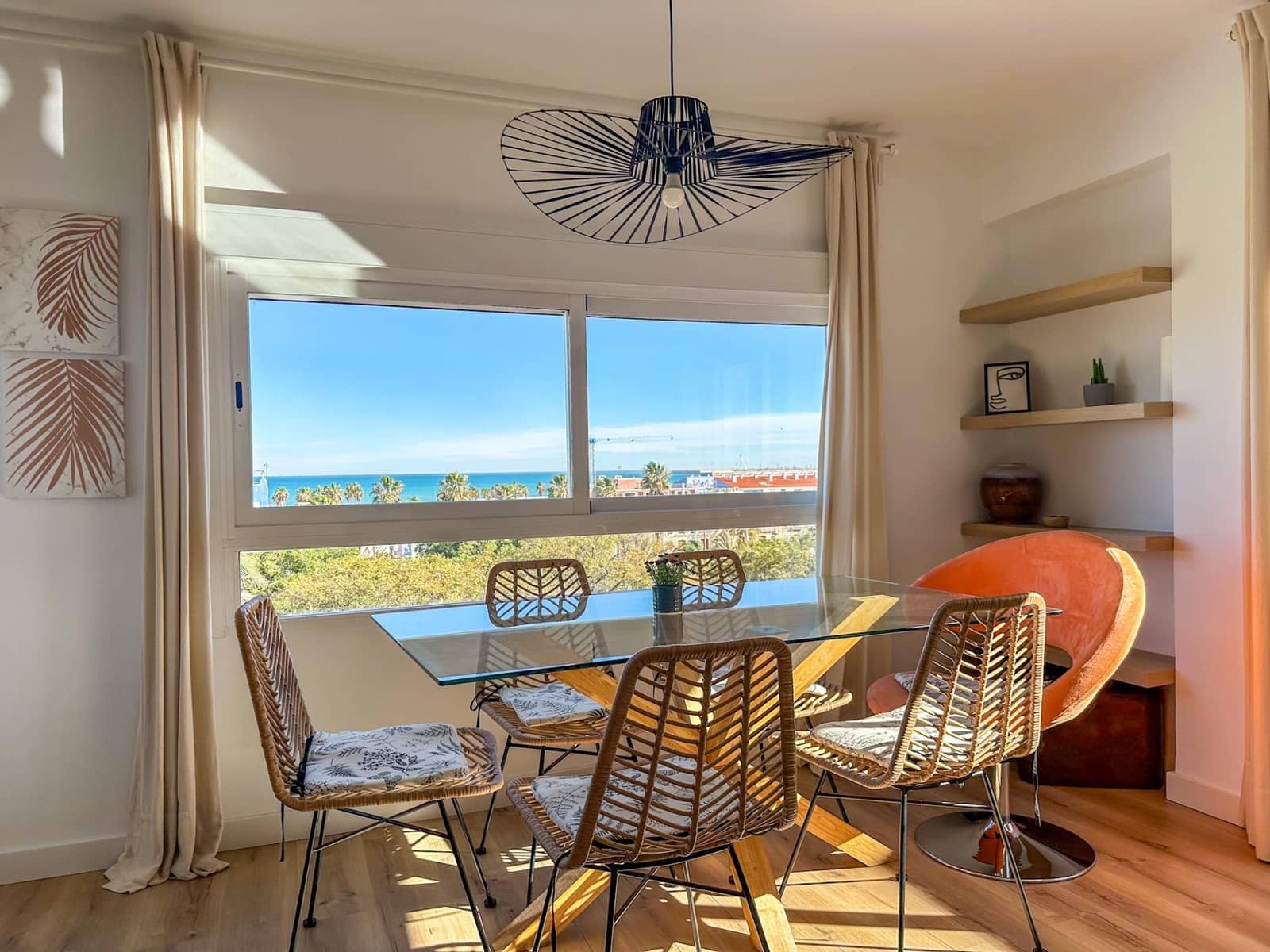 3 bedroom Apartment for rent in Valencia city - € 1,850 (Ref: 7713489)