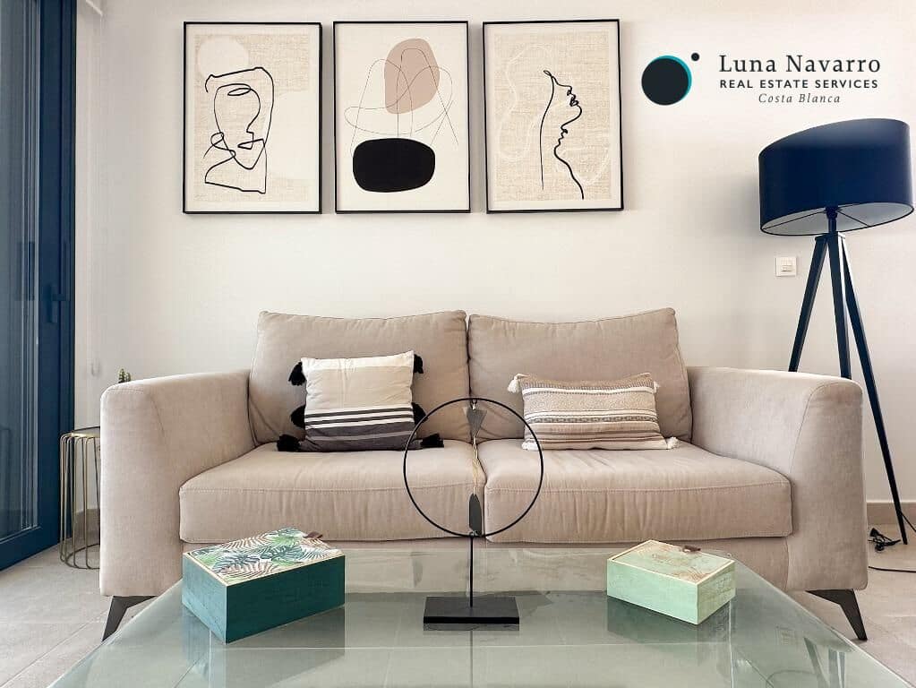 3 makuuhuone Huvila myytävänä paikassa La Nucia mukana uima-altaan 
autotalli - 600 000 € (Ref: 8167414)