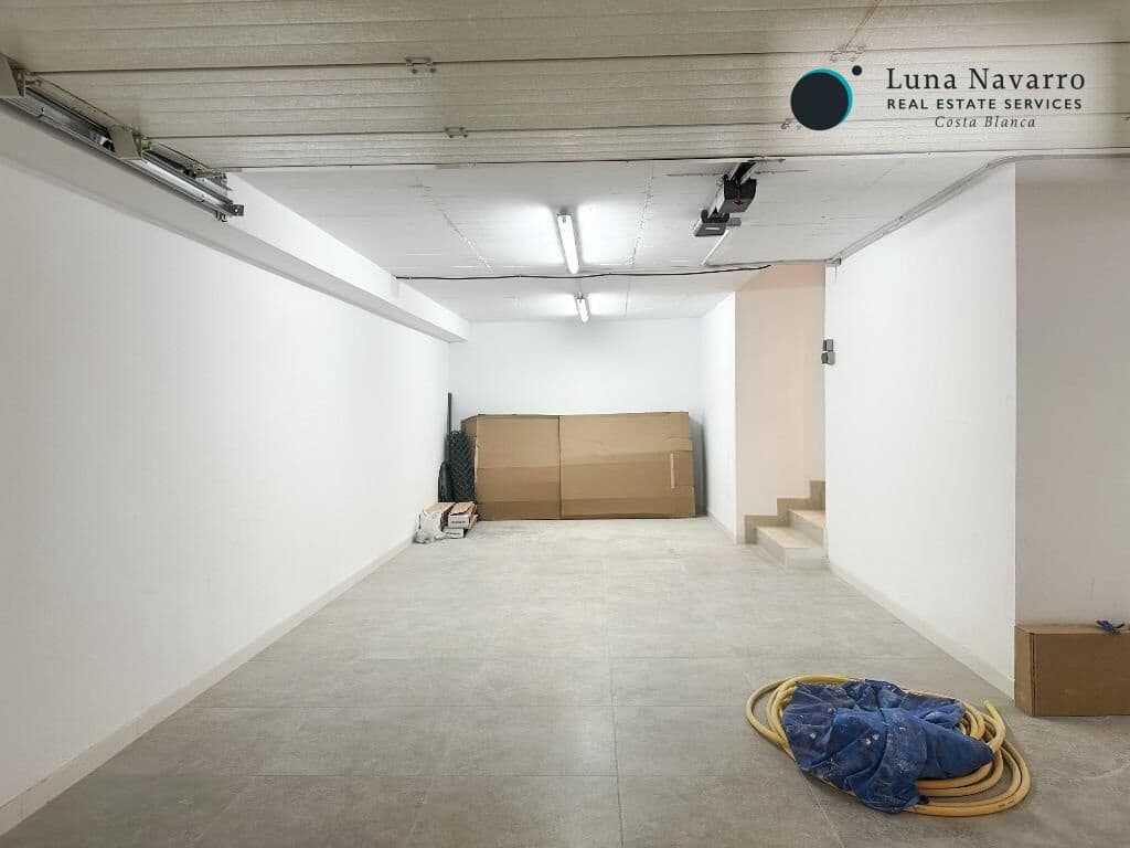 3 makuuhuone Huvila myytävänä paikassa La Nucia mukana uima-altaan 
autotalli - 600 000 € (Ref: 8167414)