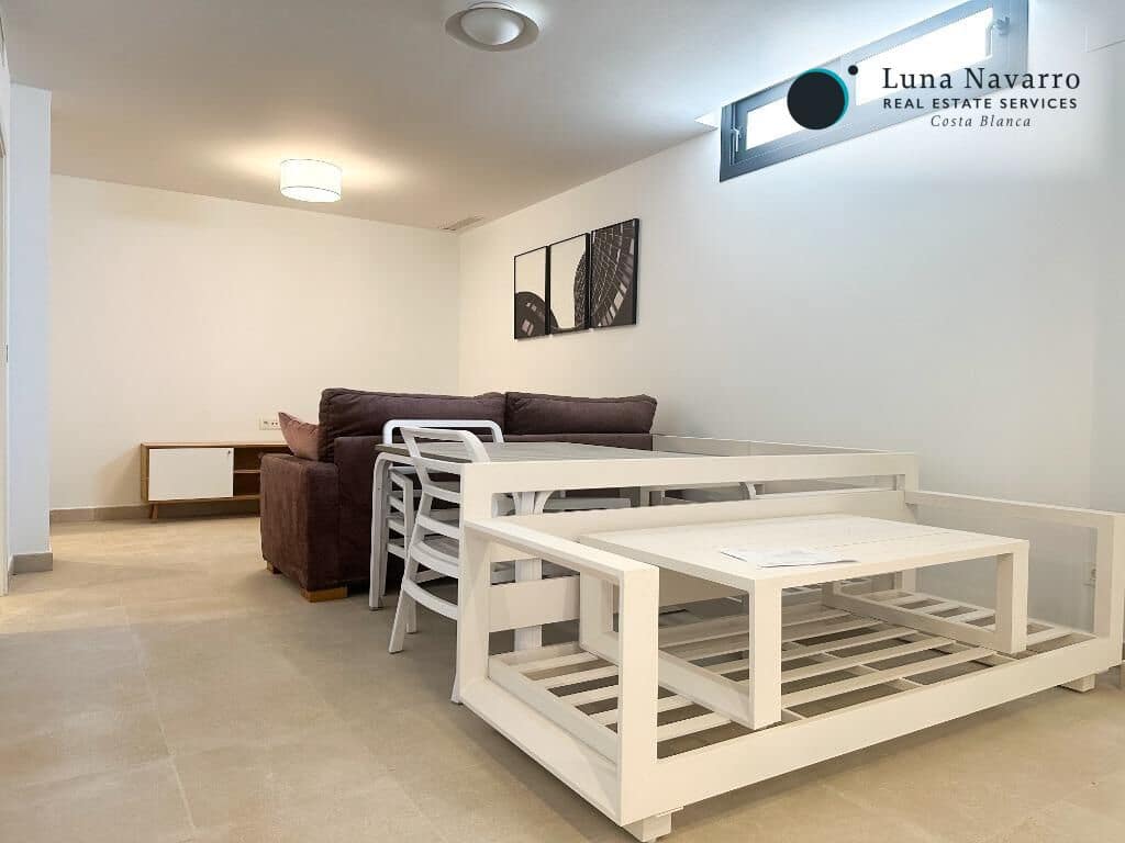 3 makuuhuone Huvila myytävänä paikassa La Nucia mukana uima-altaan 
autotalli - 600 000 € (Ref: 8167414)