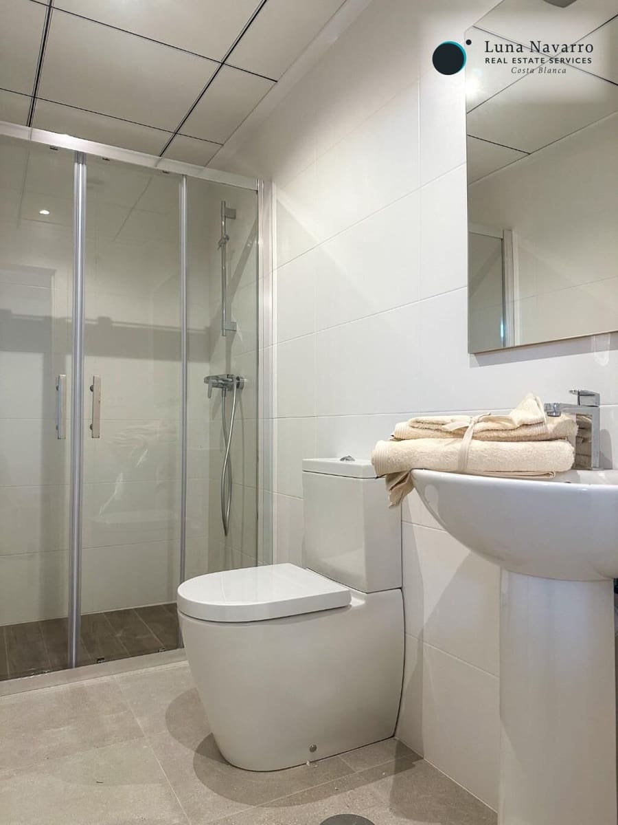 3 makuuhuone Huvila myytävänä paikassa La Nucia mukana uima-altaan 
autotalli - 600 000 € (Ref: 8167414)