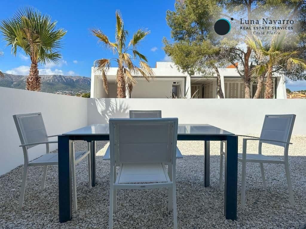 3 bedroom Terraced Villa for sale in Calpe / Calp with pool garage - € 465,000 (Ref: 8167415)