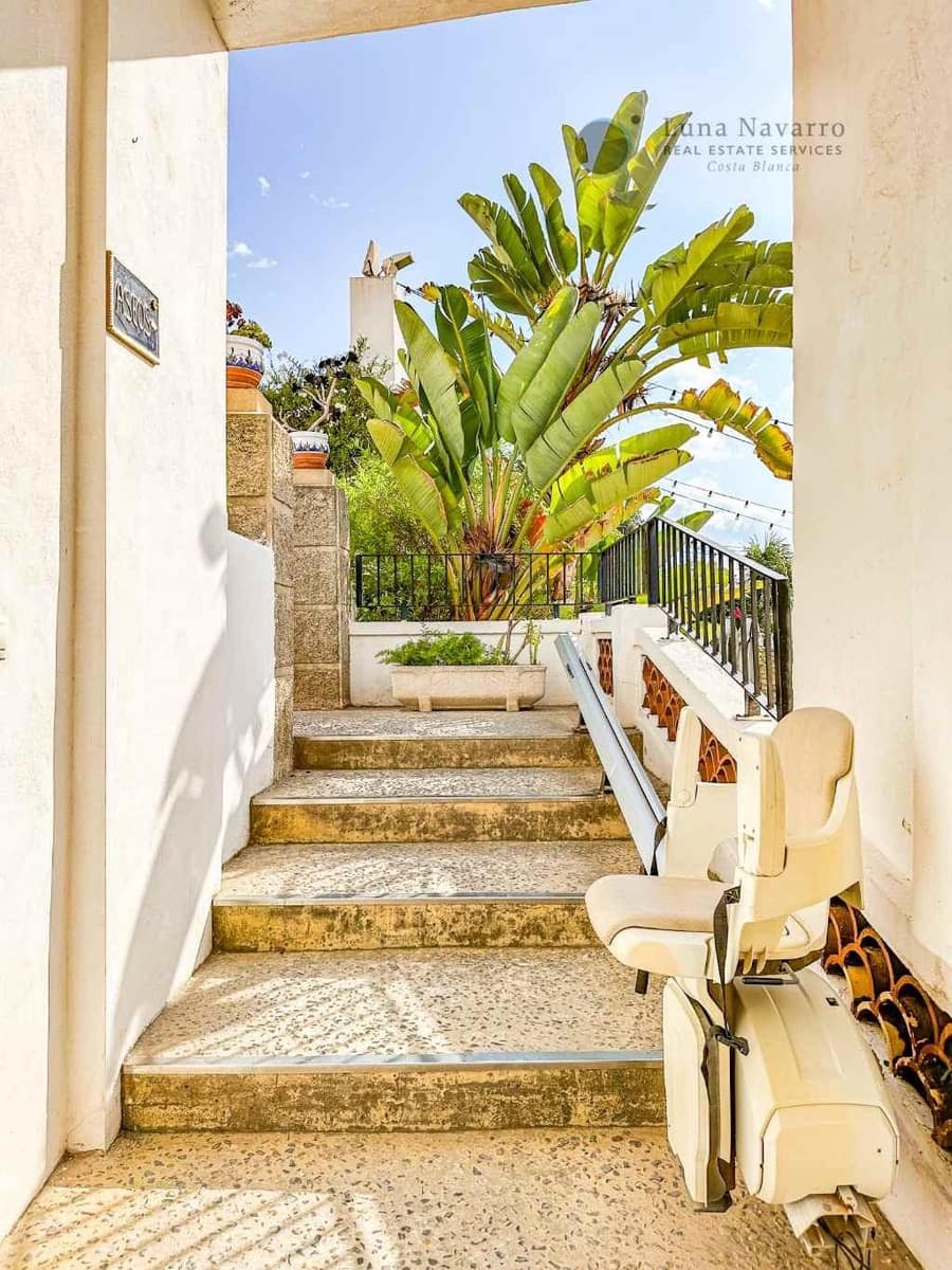 7 bedroom Hotel for sale in Altea with pool garage - € 1,990,000 (Ref: 8167418)