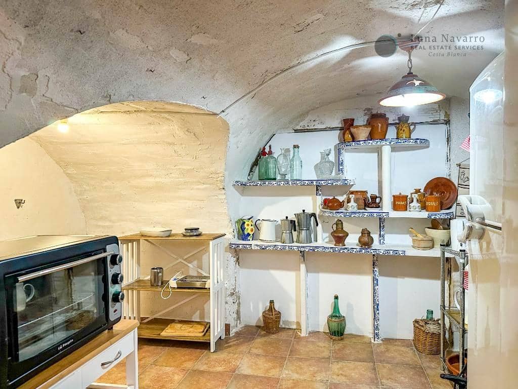 7 bedroom Hotel for sale in Altea with pool garage - € 1,990,000 (Ref: 8167418)