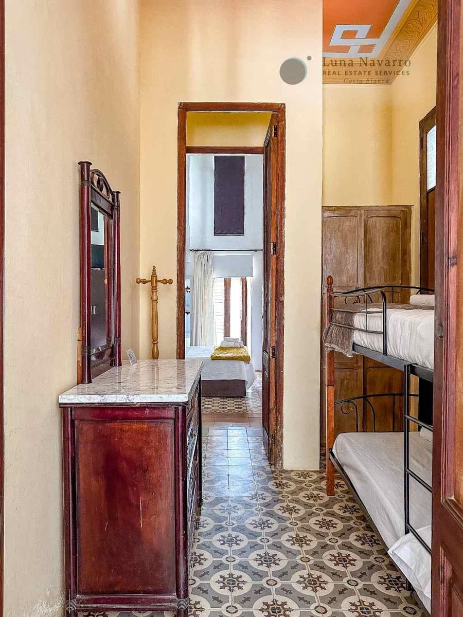 7 bedroom Hotel for sale in Altea with pool garage - € 1,990,000 (Ref: 8167418)