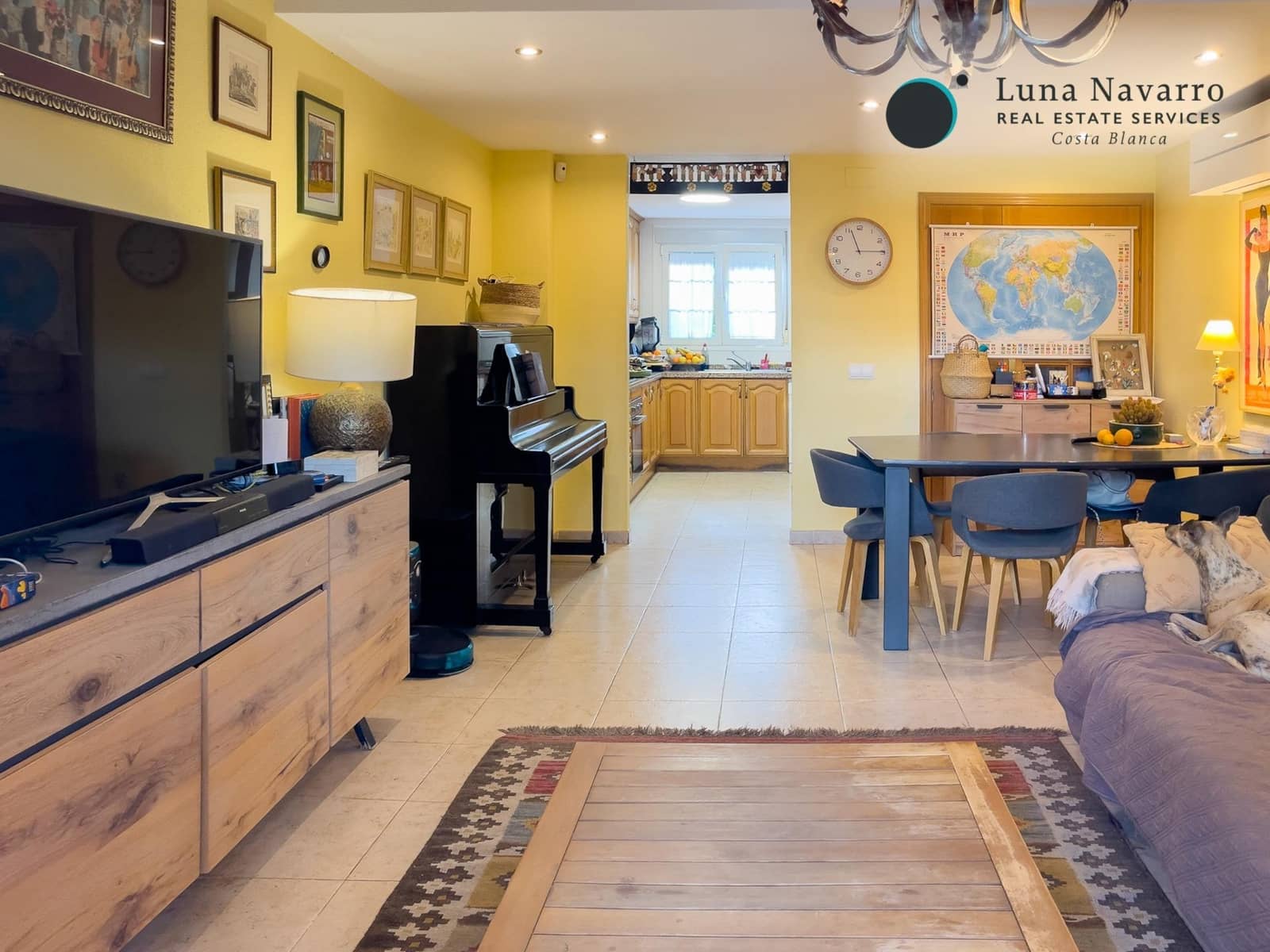 5 slaapkamer Rijtjeshuis te koop in Alfaz del Pi / L'Alfas del Pi met zwembad - € 450.000 (Ref: 8167426)