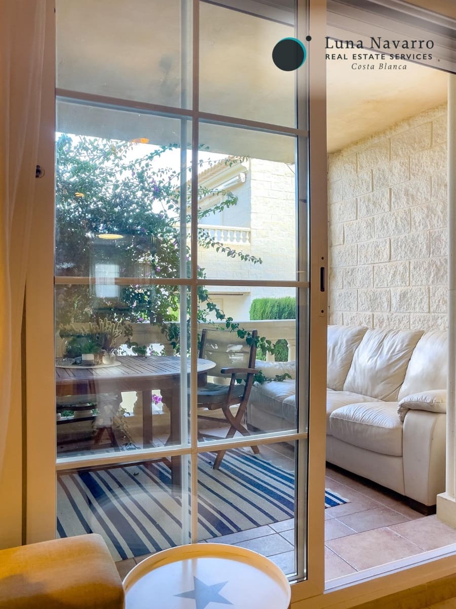 5 slaapkamer Rijtjeshuis te koop in Alfaz del Pi / L'Alfas del Pi met zwembad - € 450.000 (Ref: 8167426)