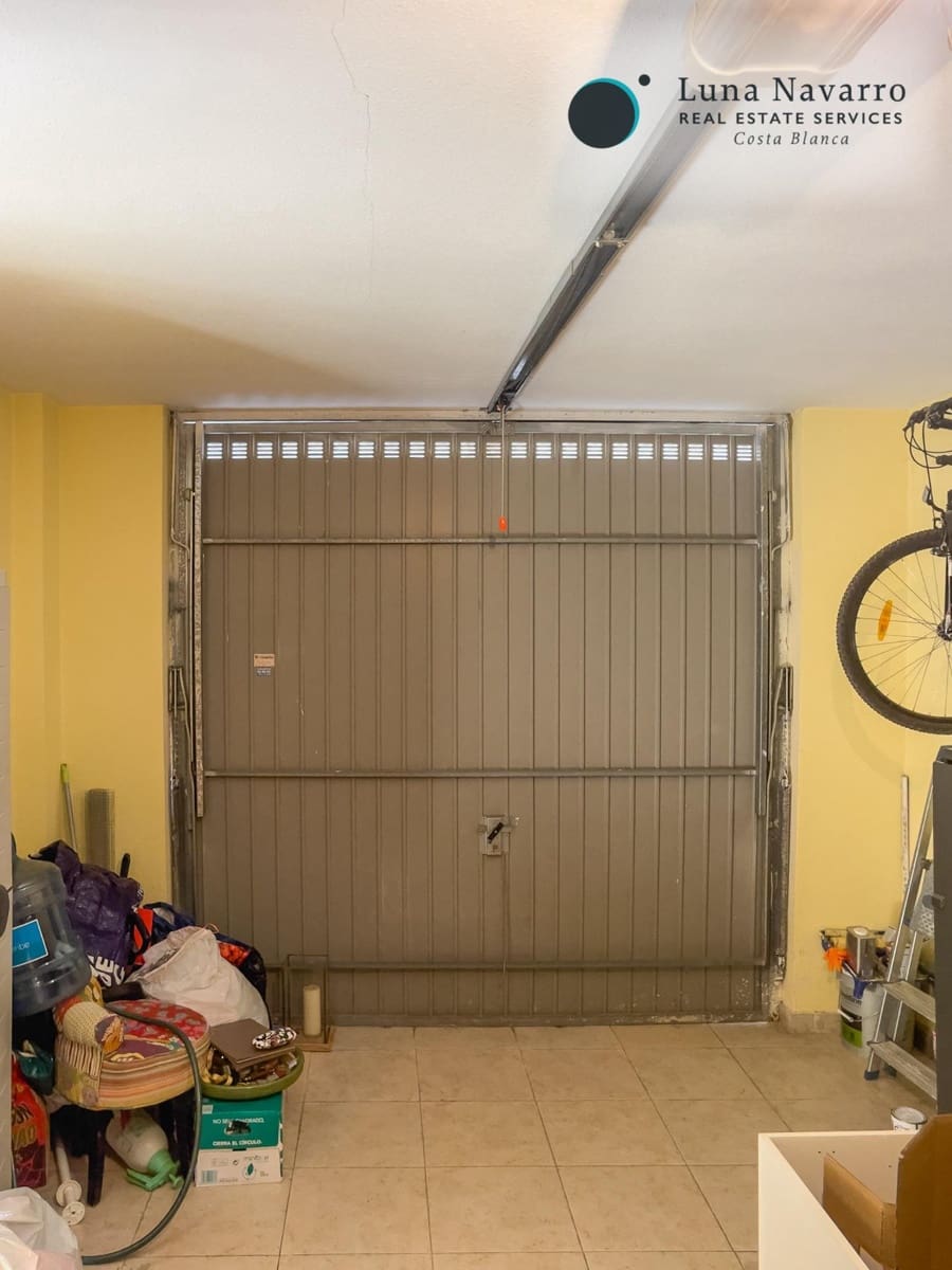 5 slaapkamer Rijtjeshuis te koop in Alfaz del Pi / L'Alfas del Pi met zwembad - € 450.000 (Ref: 8167426)