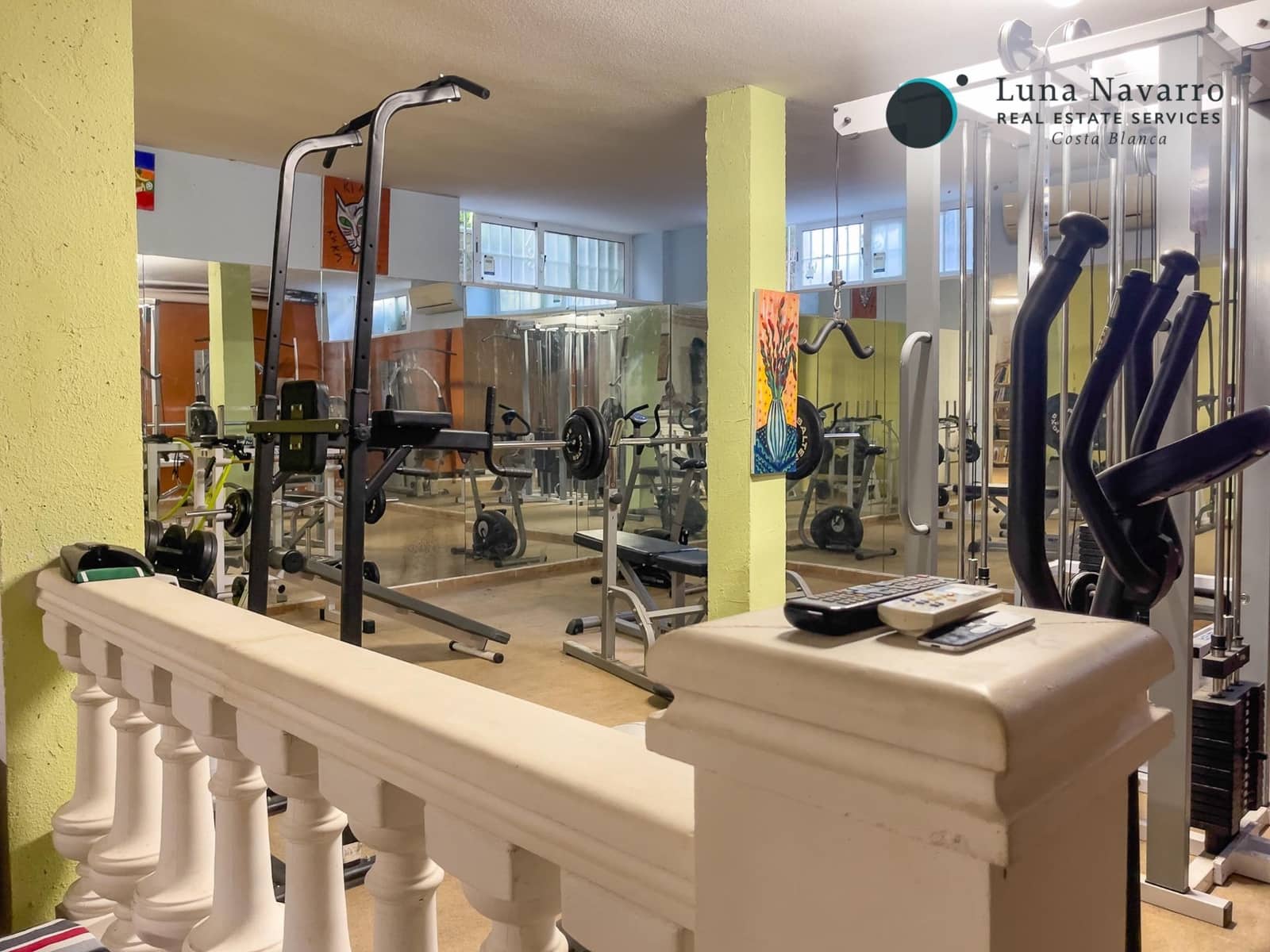 5 slaapkamer Rijtjeshuis te koop in Alfaz del Pi / L'Alfas del Pi met zwembad - € 450.000 (Ref: 8167426)