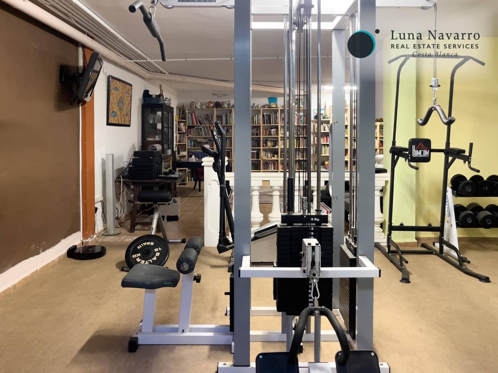 5 slaapkamer Rijtjeshuis te koop in Alfaz del Pi / L'Alfas del Pi met zwembad - € 450.000 (Ref: 8167426)