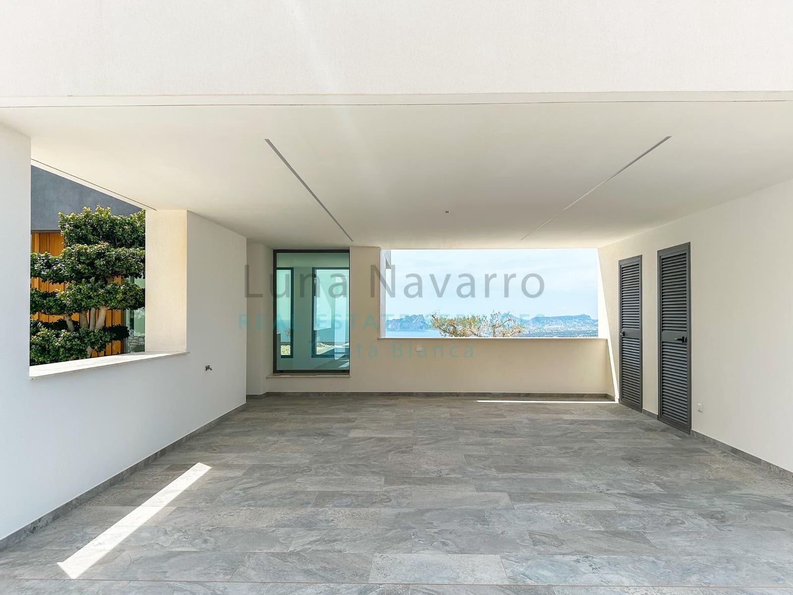 4 bedroom Villa for sale in Benitachell / Benitatxell with pool - € 2,950,000 (Ref: 8167431)