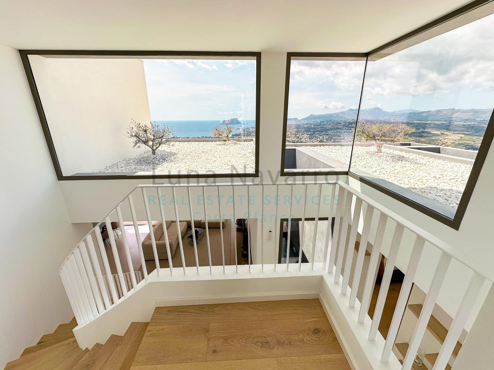 4 bedroom Villa for sale in Benitachell / Benitatxell with pool - € 2,950,000 (Ref: 8167431)