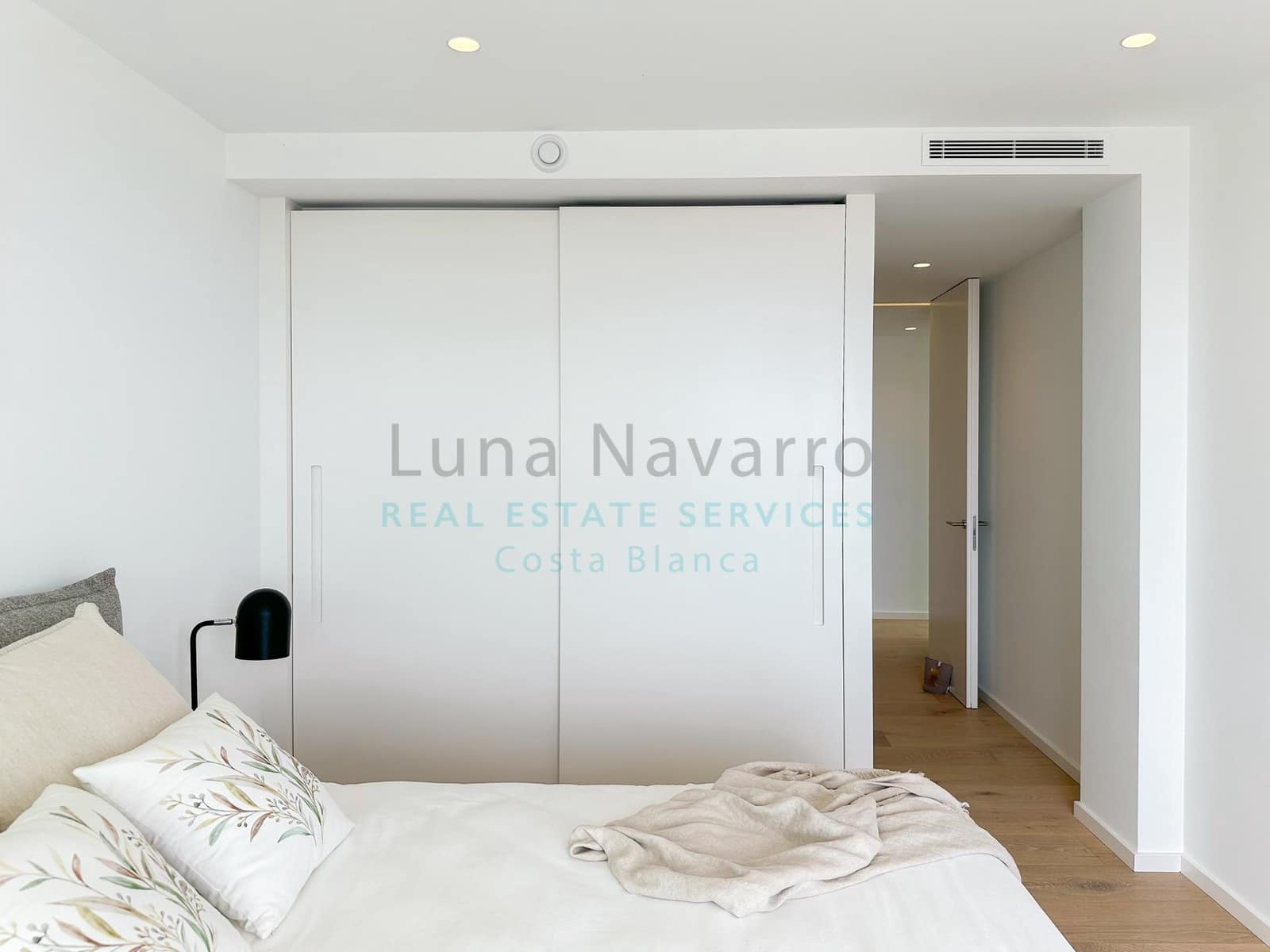 4 bedroom Villa for sale in Benitachell / Benitatxell with pool - € 2,950,000 (Ref: 8167431)