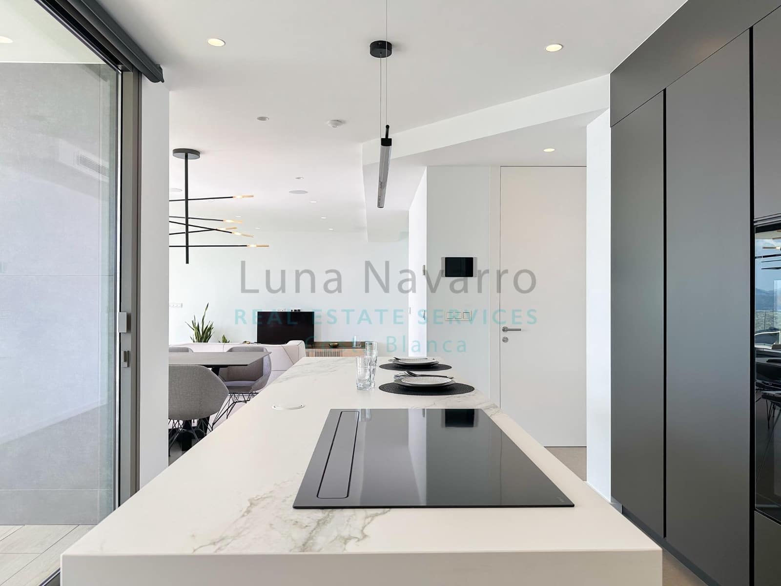 4 bedroom Villa for sale in Benitachell / Benitatxell with pool - € 2,950,000 (Ref: 8167431)