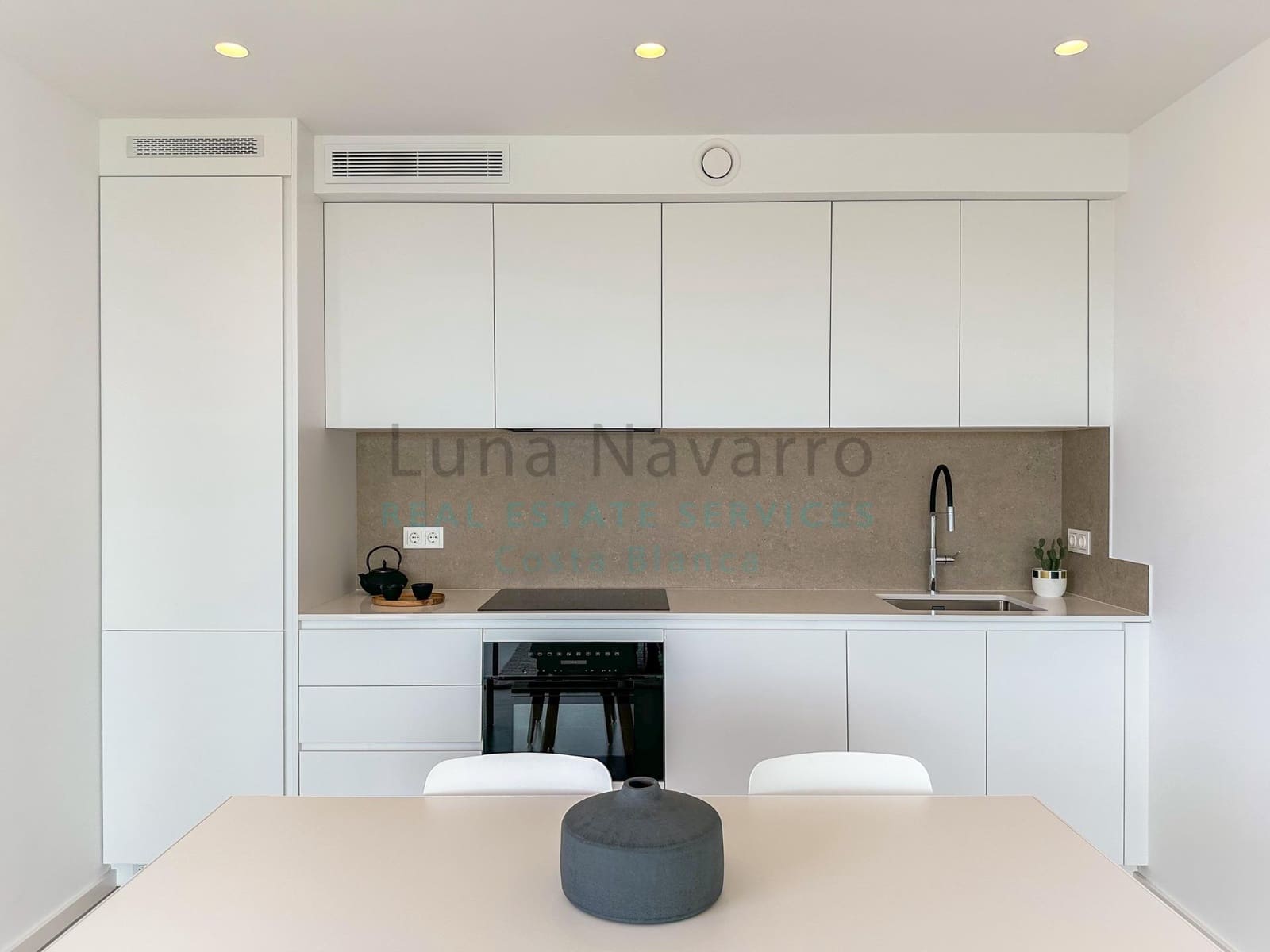 4 bedroom Villa for sale in Benitachell / Benitatxell with pool - € 2,950,000 (Ref: 8167431)