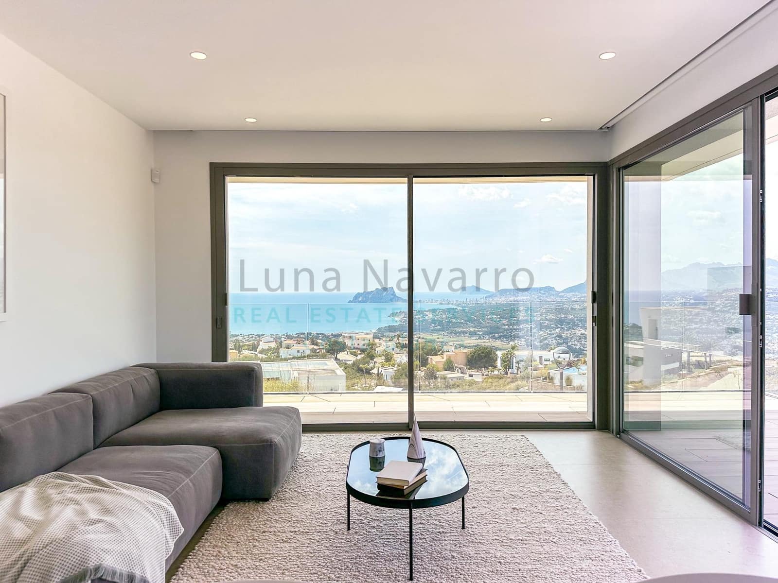 4 bedroom Villa for sale in Benitachell / Benitatxell with pool - € 2,950,000 (Ref: 8167431)