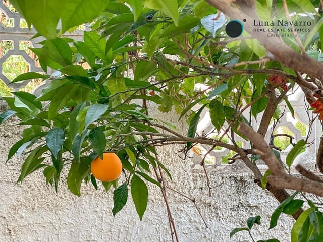 3 soveværelse Villa til salg i Albir, Alfaz del Pi / L'Alfàs del Pi med garage - € 495.000 (Ref: 8167435)