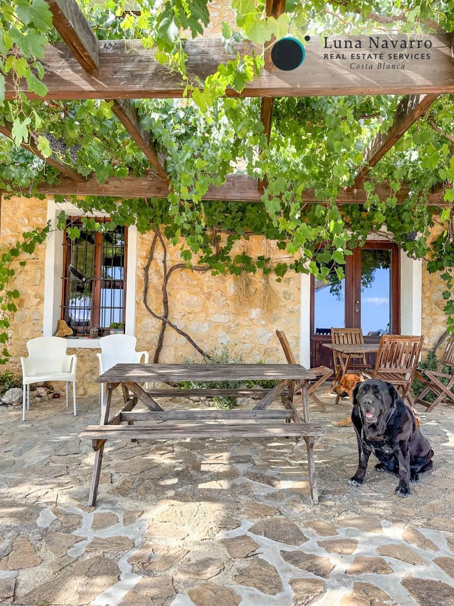 7 bedroom Finca/Country House for sale in Sella with pool - € 1,250,000 (Ref: 8167436)