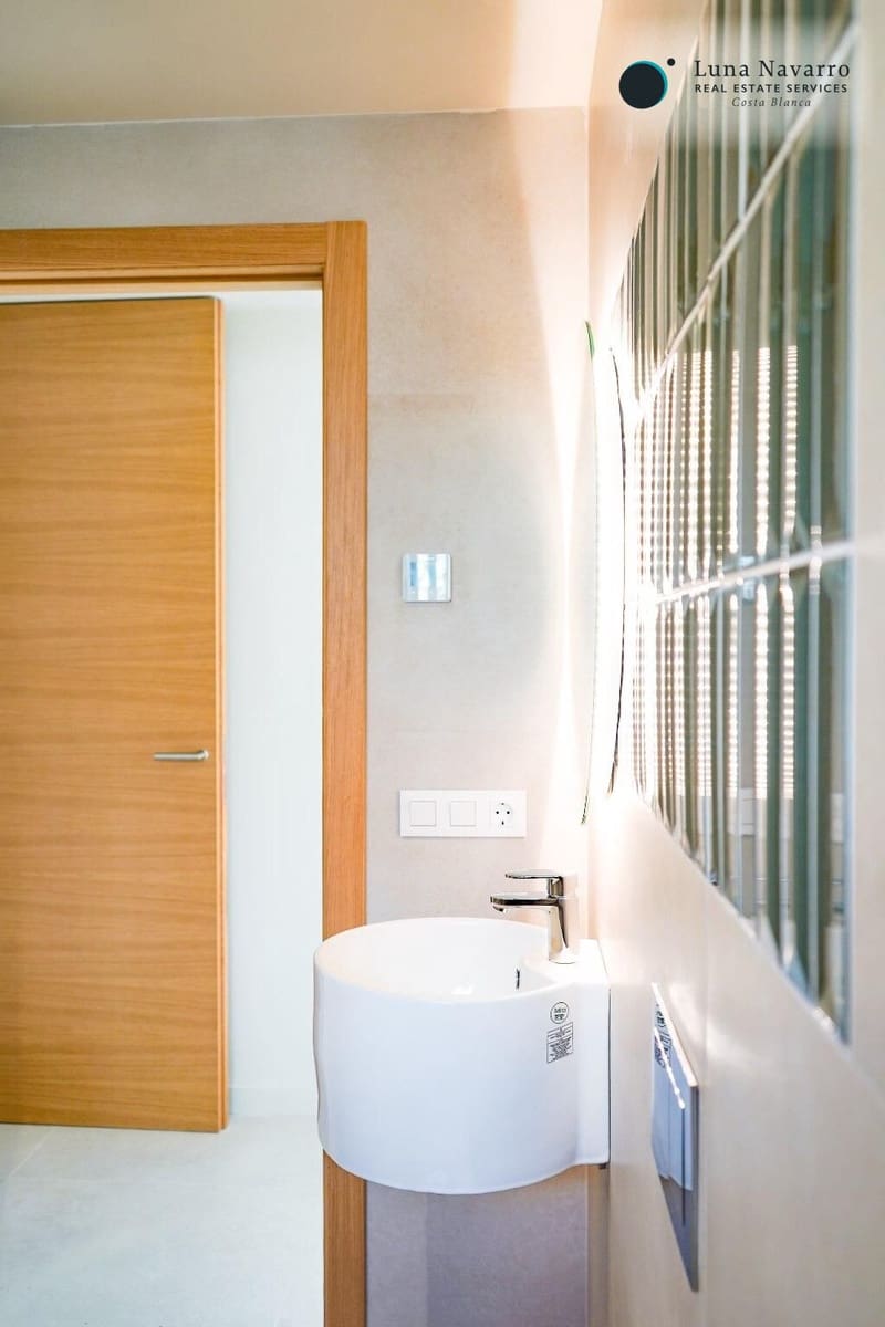 Apartamento Playa de 3 habitaciones en Finestrat en venta - 595.000 € (Ref: 8197617)