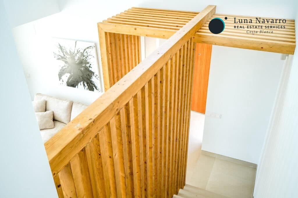 Chalet de 3 habitaciones en Finestrat en venta con piscina garaje - 789.000 € (Ref: 8197618)