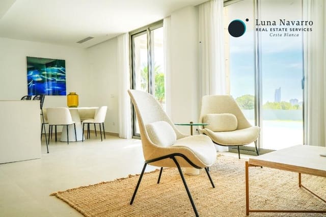 Chalet de 3 habitaciones en Finestrat en venta con piscina garaje - 789.000 € (Ref: 8197618)