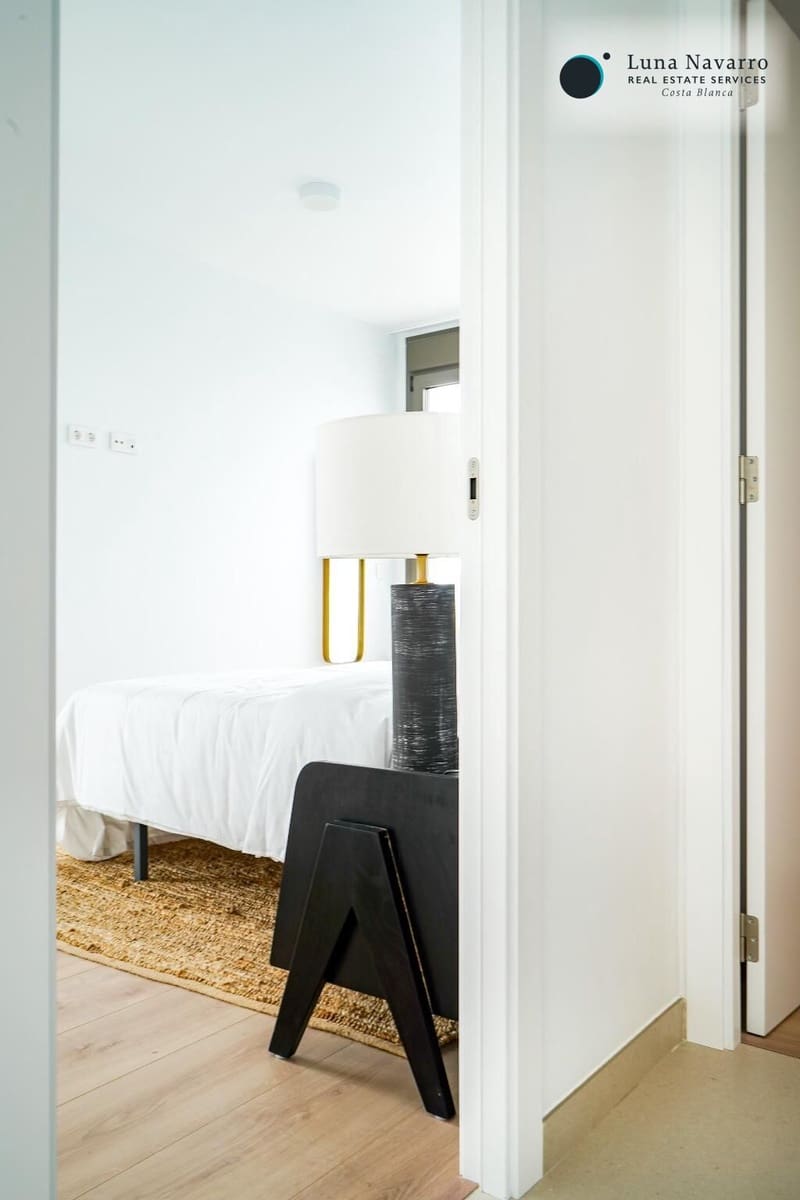 Chalet de 3 habitaciones en Finestrat en venta con piscina garaje - 789.000 € (Ref: 8197618)