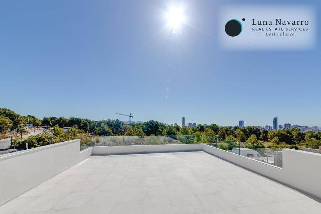 3 soveværelse Villa til salg i Finestrat med swimmingpool garage - € 603.000 (Ref: 8197623)