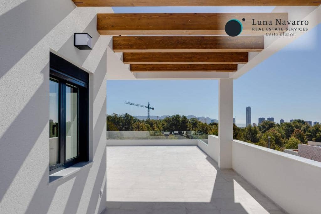 3 soveværelse Villa til salg i Finestrat med swimmingpool garage - € 603.000 (Ref: 8197623)