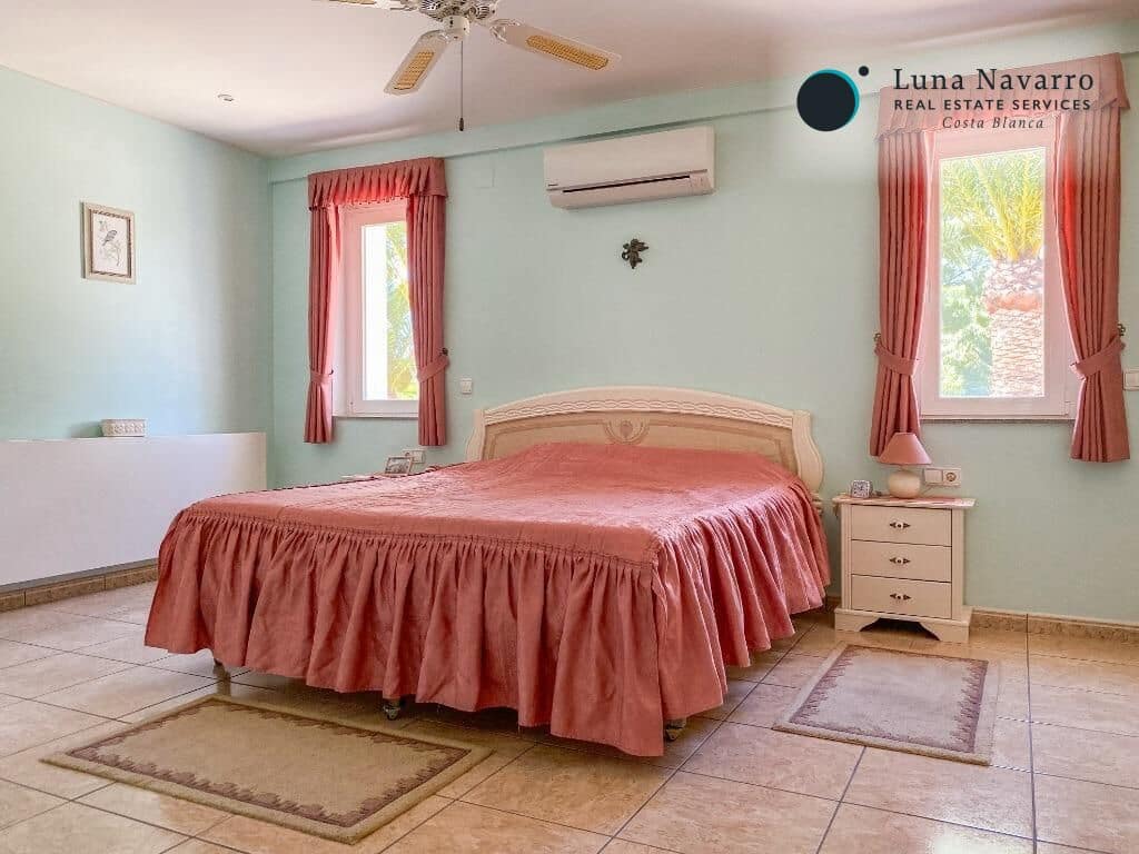 6 Zimmer Finca/Landgut zu verkaufen in Altea mit Pool Garage - 1.100.000 € (Ref: 8268262)