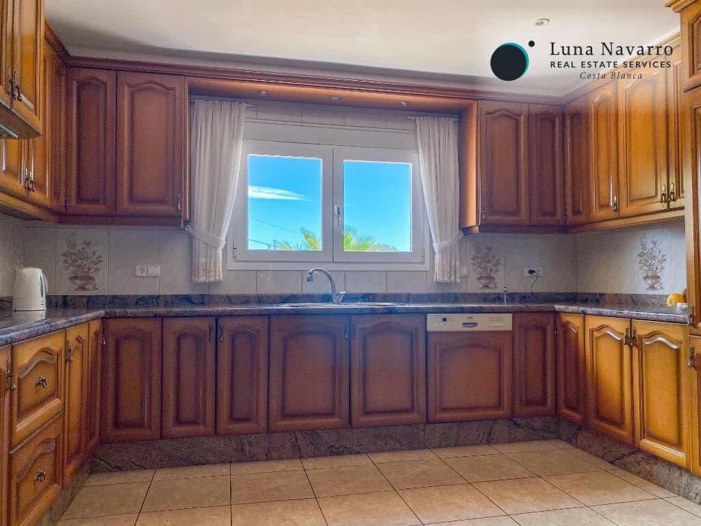 6 Zimmer Finca/Landgut zu verkaufen in Altea mit Pool Garage - 1.100.000 € (Ref: 8268262)