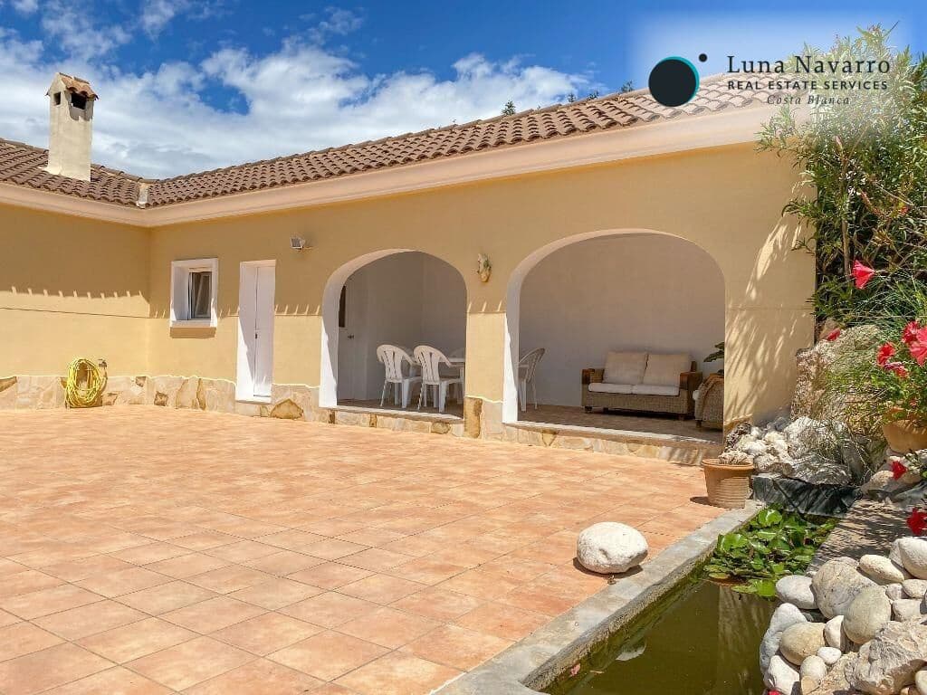6 Zimmer Finca/Landgut zu verkaufen in Altea mit Pool Garage - 1.100.000 € (Ref: 8268262)