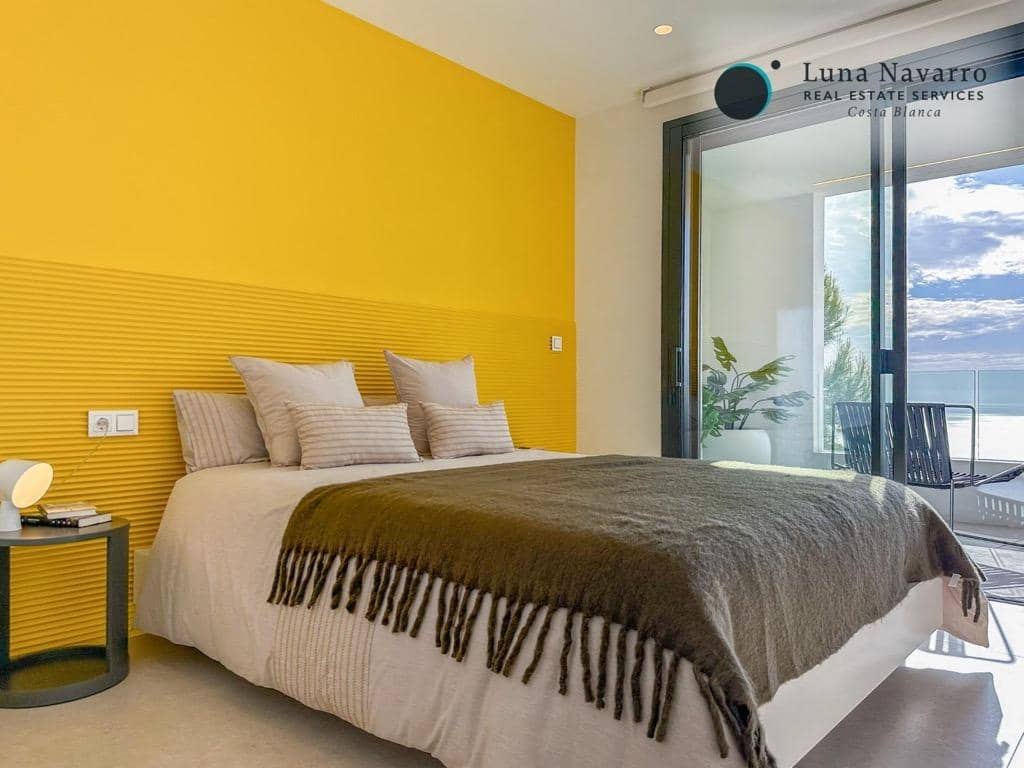 3 bedroom Villa for sale in Altea with pool garage - € 2,250,000 (Ref: 8305501)