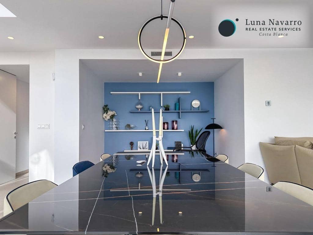 3 bedroom Villa for sale in Altea with pool garage - € 2,250,000 (Ref: 8305501)