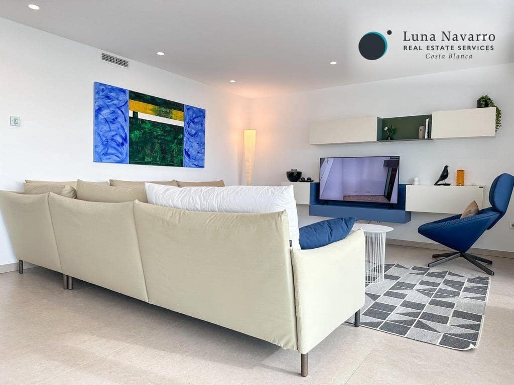 3 bedroom Villa for sale in Altea with pool garage - € 2,250,000 (Ref: 8305501)