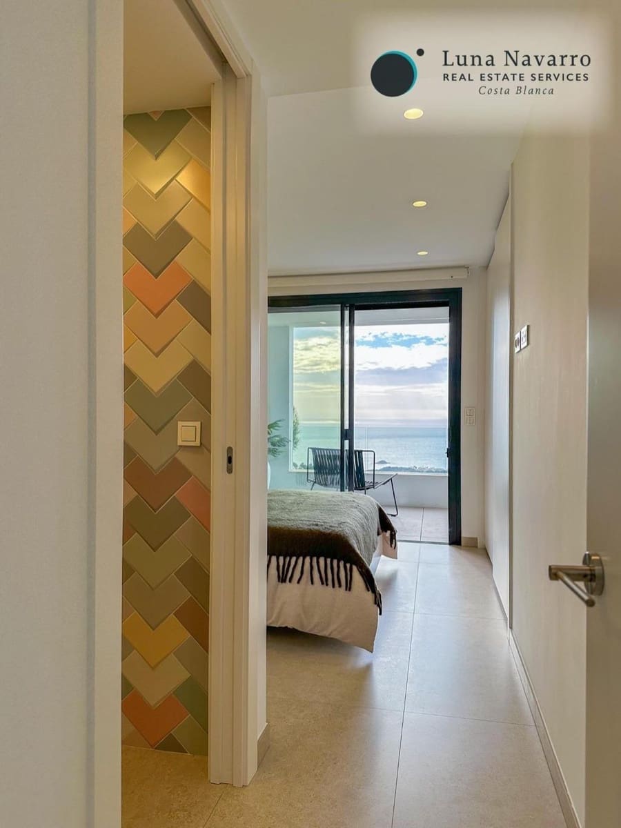 3 bedroom Villa for sale in Altea with pool garage - € 2,250,000 (Ref: 8305501)