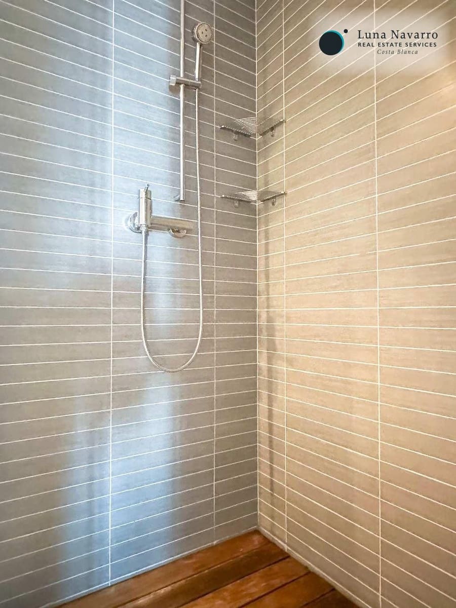 Apartamento de 3 habitaciones en Altea en venta con piscina garaje - 890.000 € (Ref: 8366231)