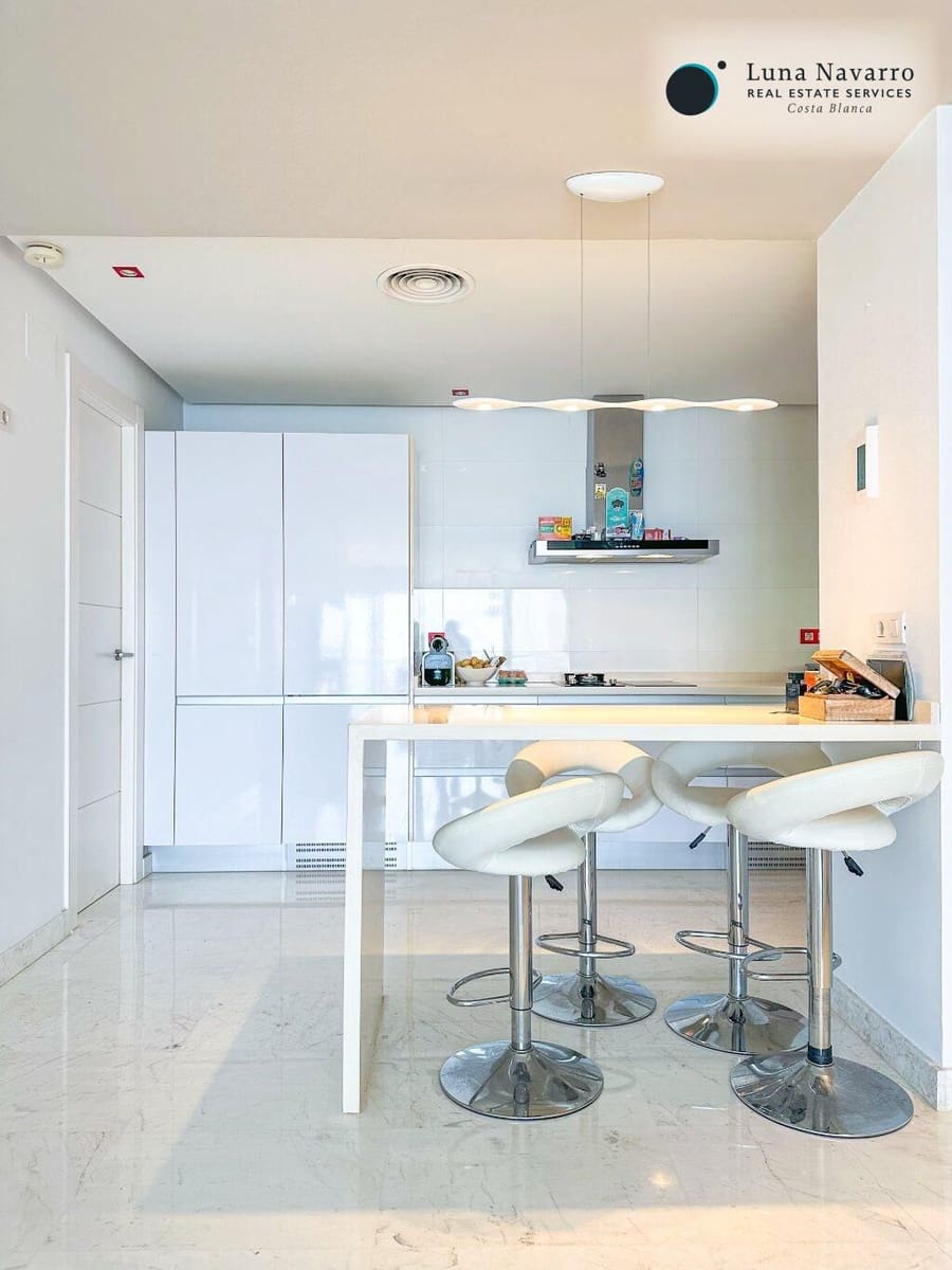 Apartamento de 3 habitaciones en Altea en venta con piscina garaje - 890.000 € (Ref: 8366231)