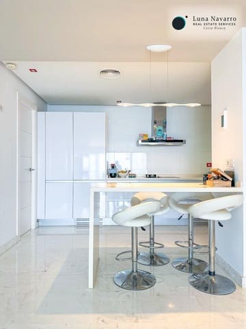 Apartamento de 3 habitaciones en Altea en venta con piscina garaje - 890.000 € (Ref: 8366231)