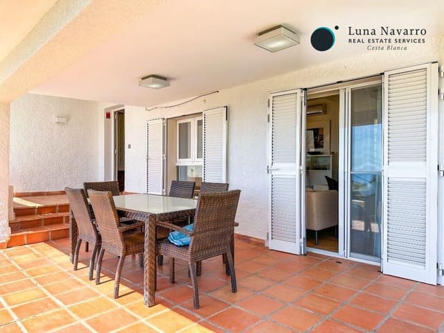 Chalet de 4 habitaciones en Altea en venta con piscina garaje - 699.000 € (Ref: 8373561)