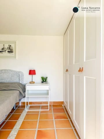 Chalet de 4 habitaciones en Altea en venta con piscina garaje - 699.000 € (Ref: 8373561)