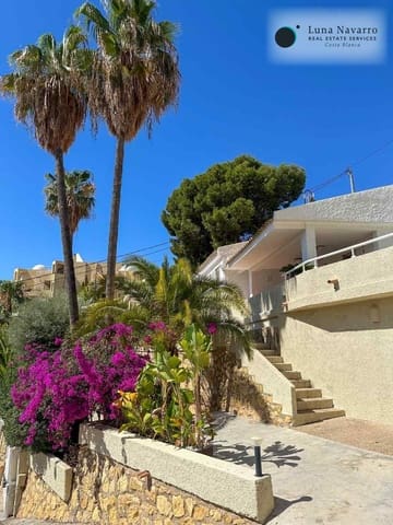 Chalet de 4 habitaciones en Altea en venta con piscina garaje - 699.000 € (Ref: 8373561)