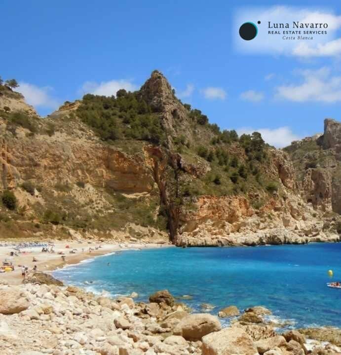 3 slaapkamer Villa te koop in Benitachell / Benitatxell met zwembad garage - € 2.050.000 (Ref: 8440394)