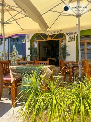 Kaupallinen vuokrattavana paikassa Altea - 1 600 € (Ref: 8458065)