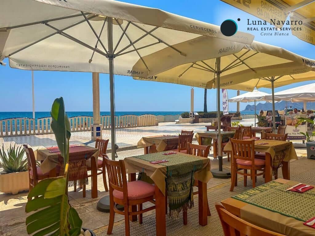 Commercial for rent in Altea - € 1,600 (Ref: 8458065)