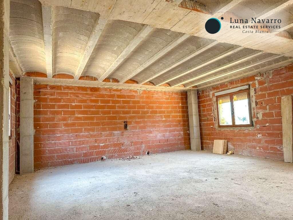 Finca/Country House for sale in Tarbena with garage - € 350,000 (Ref: 8508889)