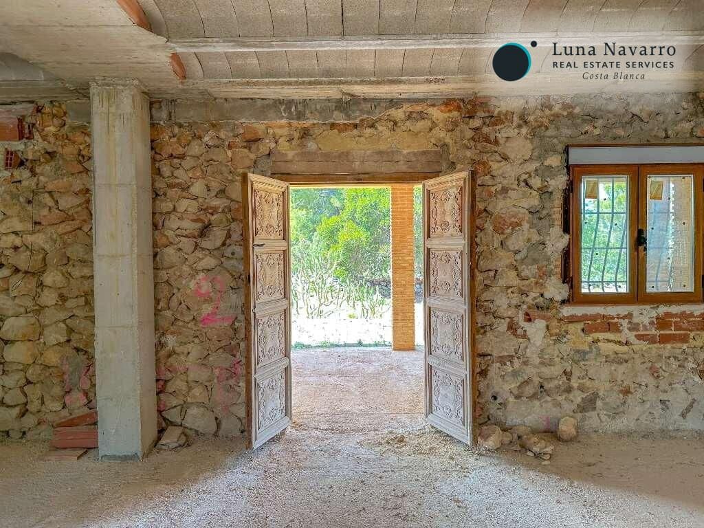 Finca/Country House for sale in Tarbena with garage - € 350,000 (Ref: 8508889)