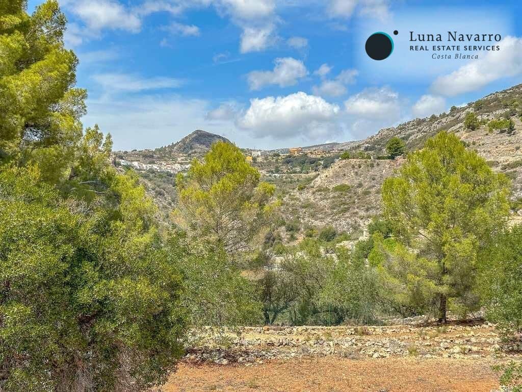 Finca/Country House for sale in Tarbena with garage - € 350,000 (Ref: 8508889)