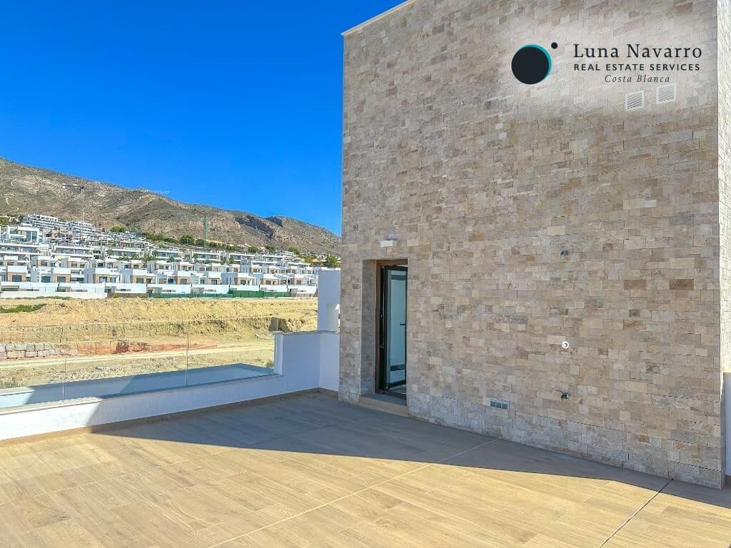 4 sypialnia Willa na sprzedaż w Finestrat z basenem - 775 000 € (Ref: 8559630)